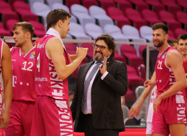 2025年斯诺克世锦赛：赵心童成为中国首位冠军