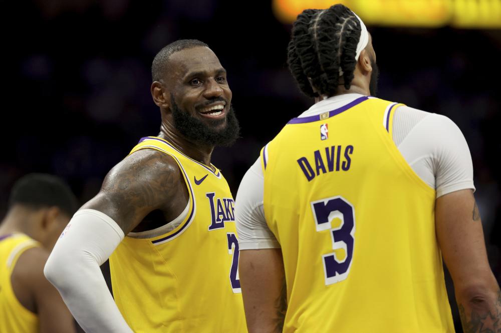 2025年斯诺克世锦赛：赵心童成为中国首位冠军